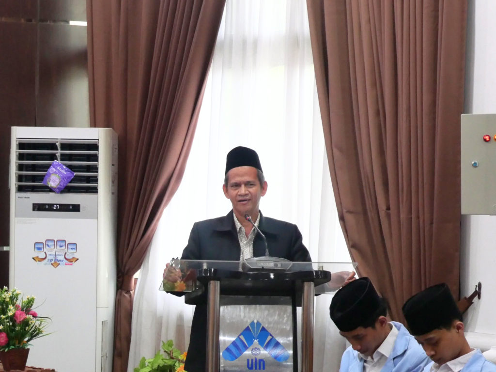 International Seminar Highlights the Role of Sharia Economic Law in the Era of Global Capitalism